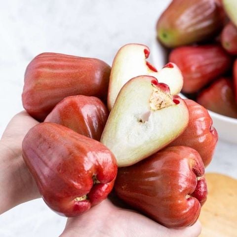 Mận đỏ An Phước - 500G